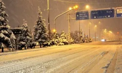 Uşak'ta Kar Yağışı ve Buzlanma Nedeniyle Trafikte Yeni Düzenleme