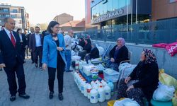 Uşak Belediye Başkan Vekili Pazarda, Gözler Yeni Dönemde