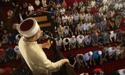 Acının Gölgesinde Okunan Hutbe: Yetersiz, mesafeli, sığ ve etkisiz!