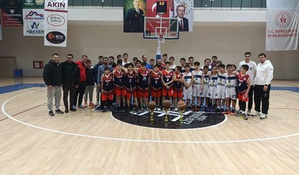 Uşak’ta U-14 Basketbol İl Şampiyonası Tamamlandı: Anadolu 64 Spor Kulübü Zirvede!