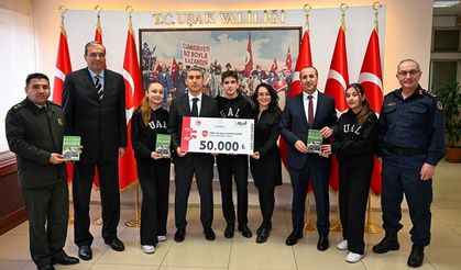 Uşak Valiliği "Türkiye Yüzyılı Filozofları Projesi" Özel Konuklarını Ağırladı