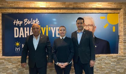 İYİ Parti Uşak’ta görev değişimi