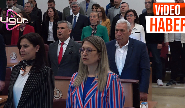 Uşak Belediye Meclis Üyeleri, Heyecanlarını Uğur Tv Mikrofonlarıyla Paylaştı