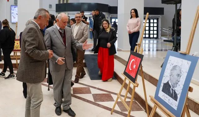 Uşaklı Ebru Sanatçısı Orhan Erdoğan Almanya’da Sanatını Tanıtıyor