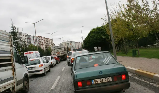 Uşak'ta Araç Sayısı 174 Bini Aştı