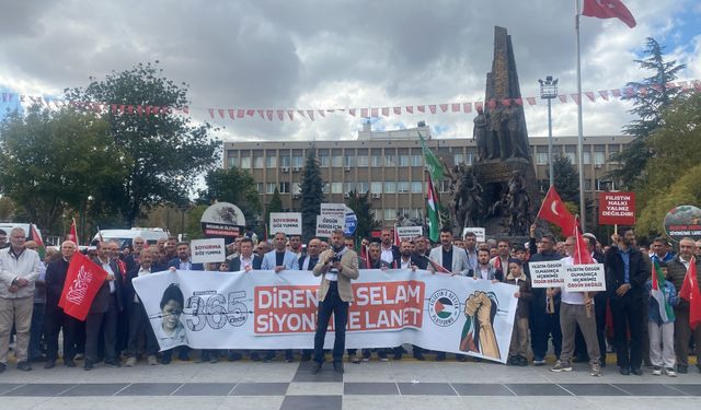 Gazze İçin Uşak Ayakta