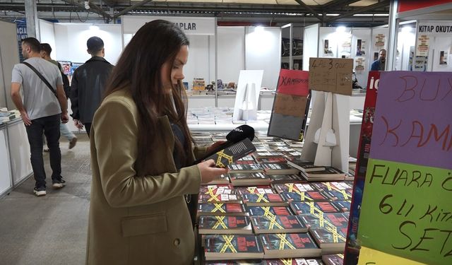 Uşak Kitap Fuarı’na Yoğun İlgi