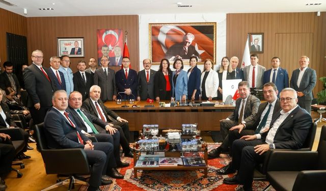 Gazeteci Rağıp Bayraktar "CHP Uşak İl Başkanı Çoban görevi bırakmalıdır!"