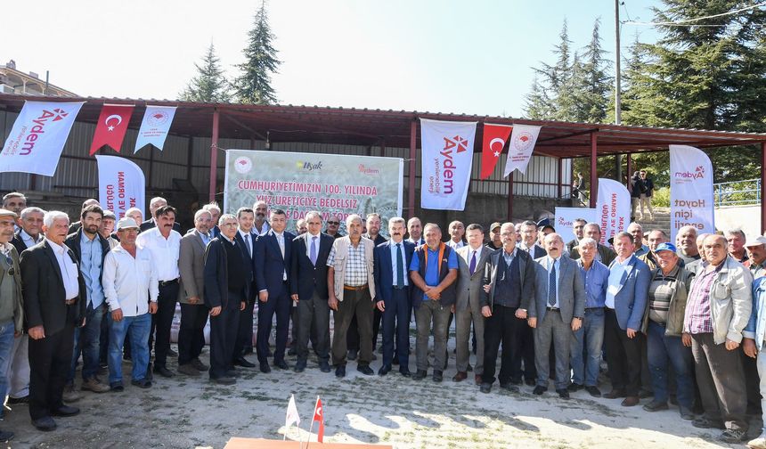 Uşak 'ta 33 Ton Tritikale Tohumu Dağıtıldı