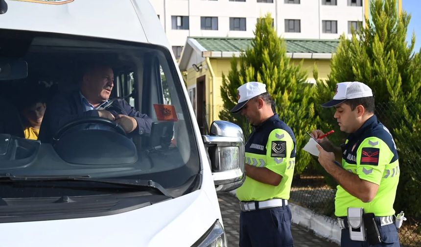 Uşak’ta Okul Servislerine Güvenlik Denetimi