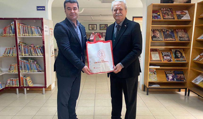 Ragıp Sosyal Kütüphanesi’nde Kan Bağışı