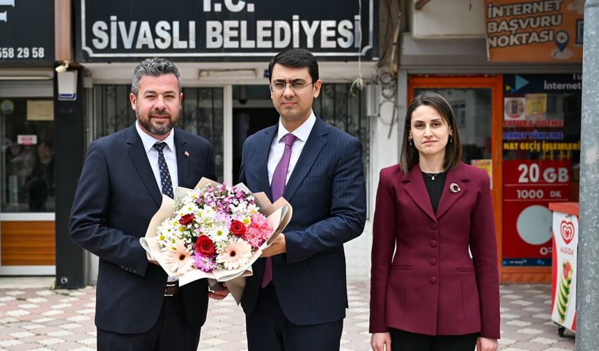 Vali Serdar Kartal, Ulubey, Karahallı ve Sivaslı ilçelerini ziyaret etti