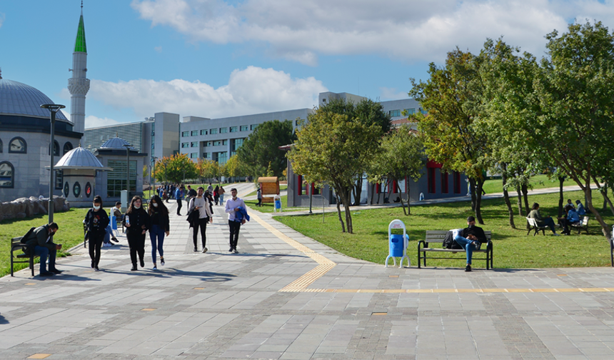 Uşak Üniversitesi Rektörlüğü’nden İsrail’e Kınama