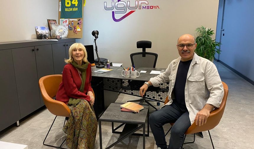 Usta Yazar Ayşe Kulin Uğur FM'de Şehirde Hayat programına konuk oldu
